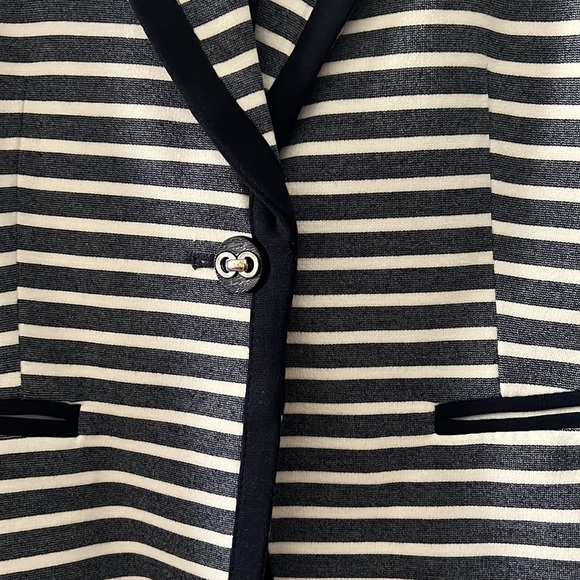 NWOT New York and Company Knit Striped Blazer - Picture 3 of 10